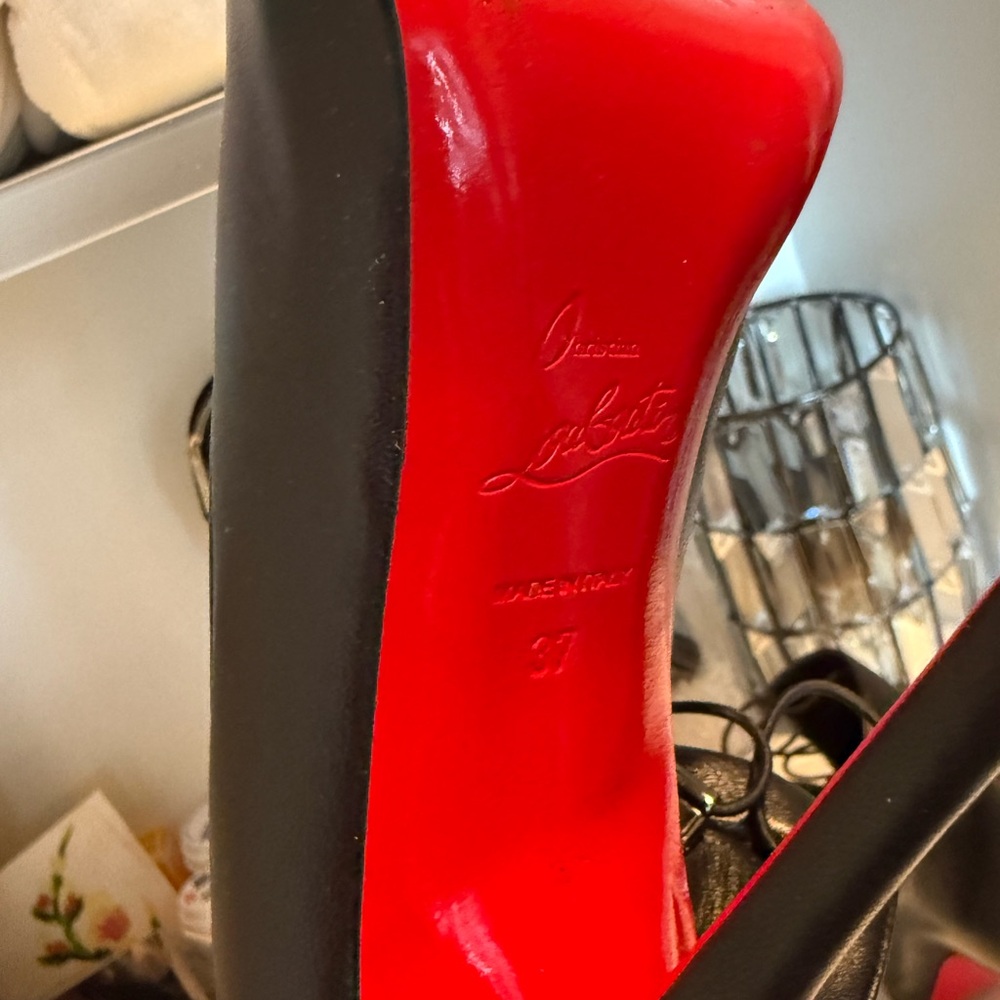 Christian Louboutin Black Lace-Up Pointed Ankle Boots with Metal Eyelets - Picture 5 of 7
